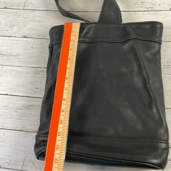 Sven Design Black Napa Leather Sling/Tote - Picture 14 of 15